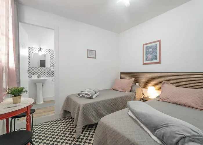 בית נופש Gar House *